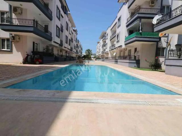 Didim Cumhuriyet Mahallesi Havuzlu Sitede Kiralık 4+1 Dubleks
