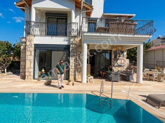 Didim’de İngiliz’den Satılık Villa