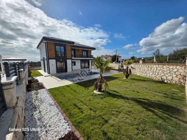 ❗didim’de Şömineli Prestij Villa | Alt Katta Ebeveyn Odası | Köşe Konum Villa