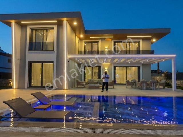 Didim’de Satılık Eşyalı Villa