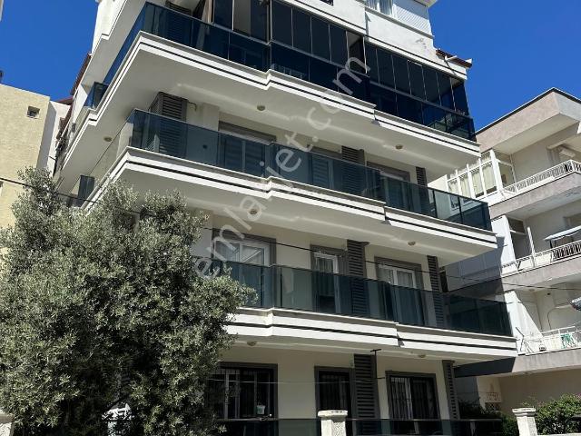 Didim Efeelerde 4+1 Geniş Dubleks Daire