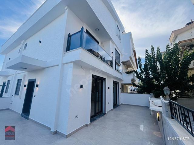 Didim Efeler de satılık 3+1 bahçeli villa