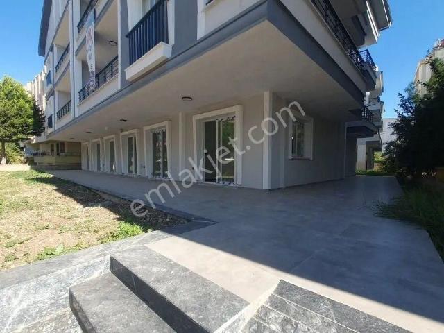 ️didim Efeler Mah. Pazartesi Pazarı mevkiinde Giriş Kat 1+1 Sıfır daire