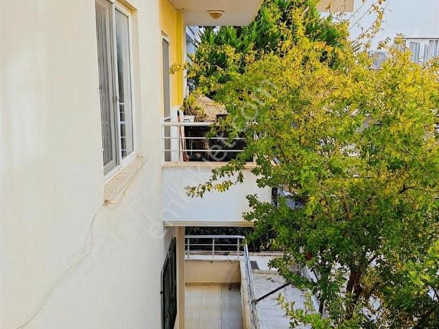 Didim Efeler Mah Satılık Ön Cephe Çift Balkon Geniş 2+1 Daire