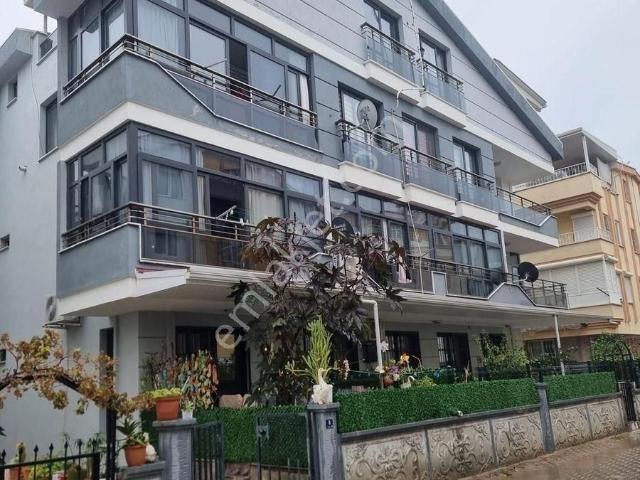 Didim Efeler Mahallesi’nde Yeni Adliye Arkası Asansörlü 2 + 1 Ara Kat Eşyalı Daire