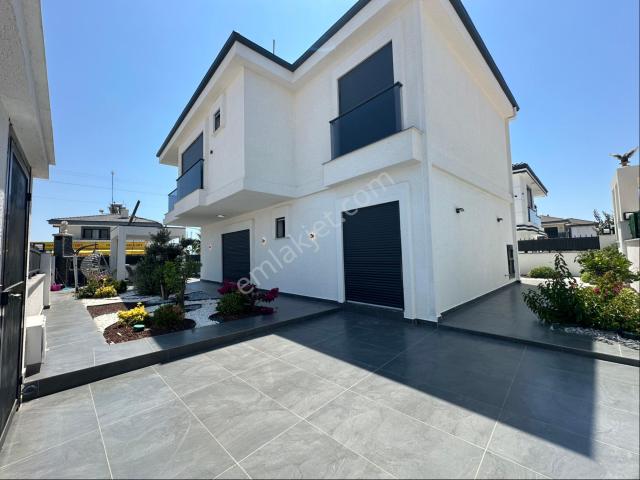 Didim Efelerde 4+1 Sıfır Ultra Lüks Tam Müstakil Villa Ful Eşyalı