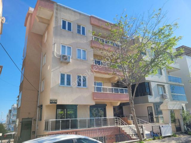 Didim Efelerde 3+1 Ayrı Mutfak Katta Tek Daire