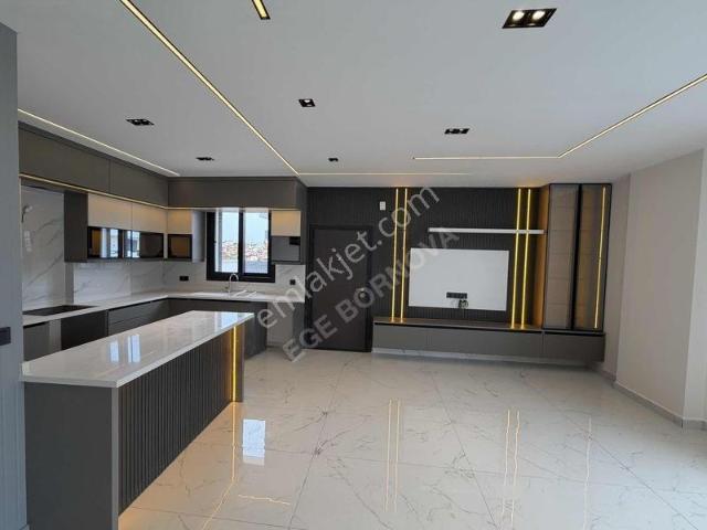 Didim Efelerde 3+1 Lüks Villa | Özgün Mimari Ve Özel Havuzlu