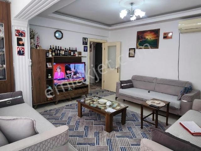 Didim Efelerde Bundan Daha Geniş 1+1 Ayrı Mutfak Yok !
