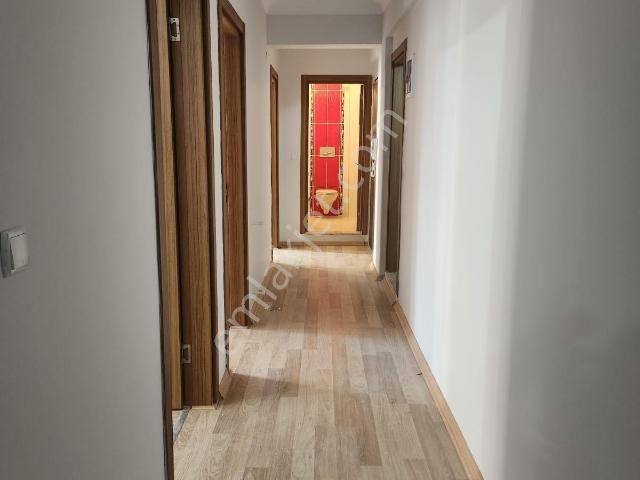 Didim Efelerde Kent Meydanına Ayrı Mutfak Boş 2+1 Kiralık Daire