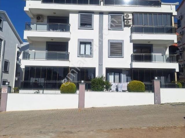 Didim Efeler Mahallesi'nde Havuz Manzaralı 3+1 Satılık Daire