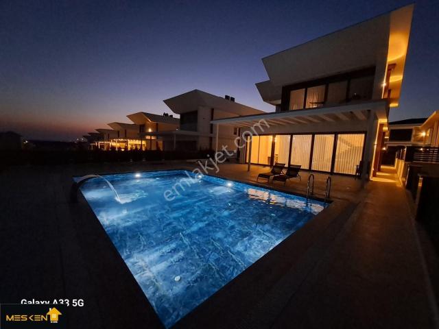Didim Hisar Mah.'de Hamam Ve Saunalı Ultra Lüks Tam Müstakil Villa