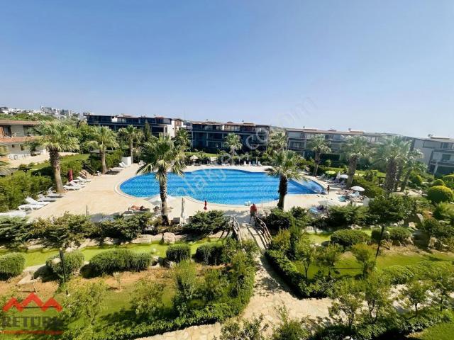 Didim Hisar Mahallesi Gümüşevler 4 Te Havuz Manzaralı Lüks Daire