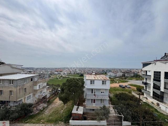 Didim Hisar Mahallesi’nde Deniz Manzaralı Çatı Tripleks Fırsatı!