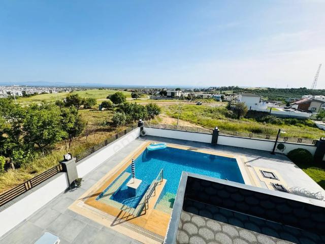 Didim Hisar Mahalllesinde 500 Metrekare Arsa Üzerinde 4+1 Tam Müstakil Villa