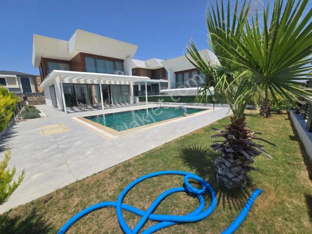 Didim Hisarda 500 M2 Arsa Üzerine Kurulu Sıfır Eşyalı Satılık Villa