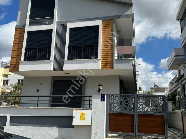 Didim Mavişehirde Sıfır 3+1 Villa