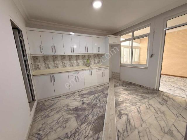 Didim Merkezde 2+1 Ofis Olarak Kullanılabilecek Daire