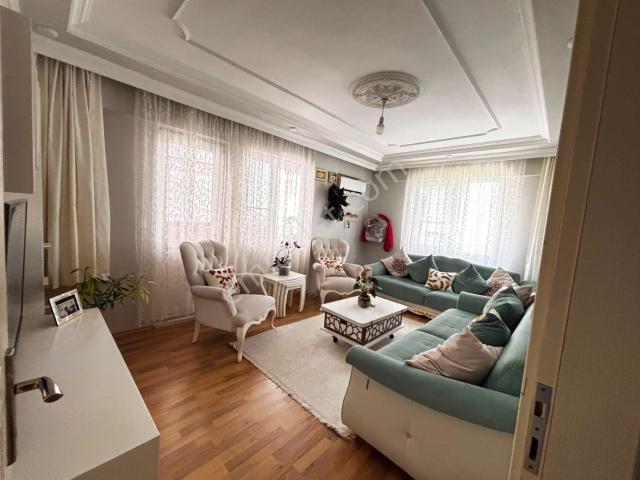 Didim Merkezde| 3+1 Ayrı Mutfaklı | Çift Tuvaletli | Asansörlü Ve Otoparklı Satılık Daire