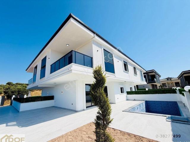 Didim Merkezde Lüx 3+1 Müstakil Havuzlu Villalar