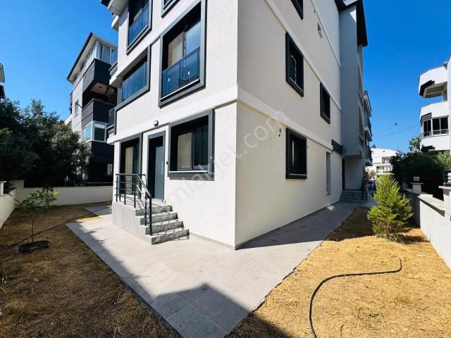 Didim Satılık Garaja Komşu Müstakil Konforunda 2+1 Bahçeli Daire