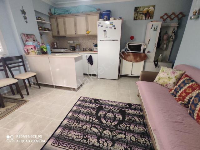Didim Satılık 1+1 Daire: Yüksek Giriş, Geniş Balkonlu