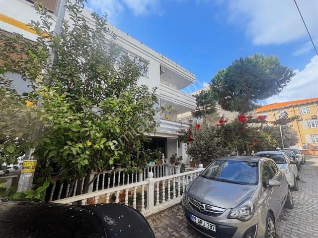 Didim Satılık 3+1 Eşyalı Müstakil Bahçeli Dublex Daire Merkez De
