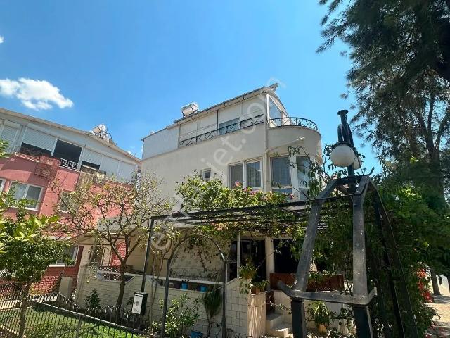 Didim Satılık 4+1 Tribleks Villa Merkez De Acill