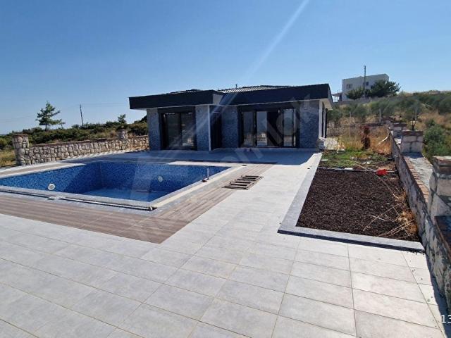Didim Seyrantepe de Acil Satılık Lüks Villa