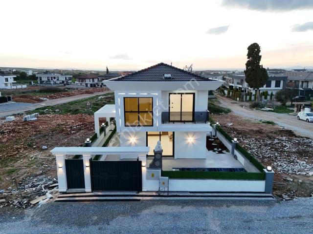 Didimde Bundan Lüksü Bu Fiyata Yok 3+1 Müstakil Havuzlu Vill