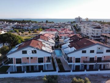 Didim, Aydın ili, Ege Bölgesi - Uüzme havuzu