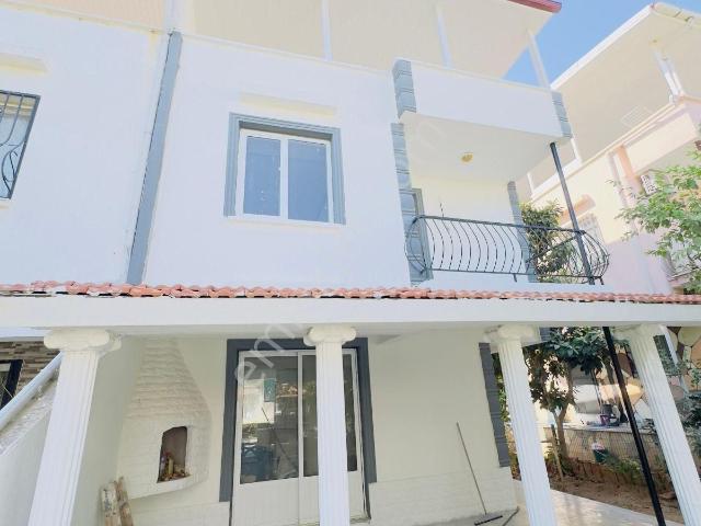 Didimde Denize Yakın 3+1 Teraslı Villa