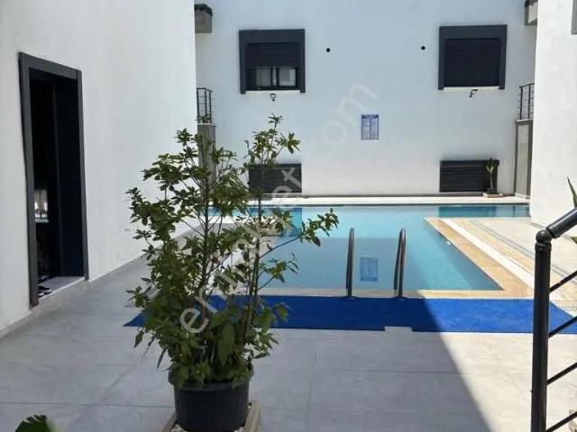 Didimde Eşyalı 3+1 Sürekli Kiralık Villa