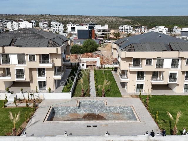 Didim'de Havuzlu Site İçerisinde Satılık 2+1 3+1 Lüks Daireler