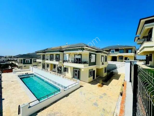 Didim'de Havuzlu Site İçi Deniz Manzaralı Satılık 2+1 Daire