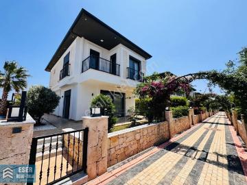 Didim, Aydın ili, Ege Bölgesi - Uüzme havuzu