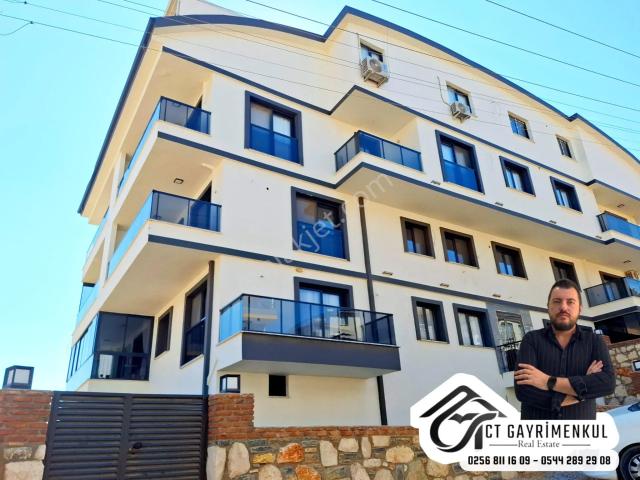 Didim'de Satılık 2+1 Ayrı Mutfak Asansörlü Ön Cephe Full Denize Manzaralı Daire !
