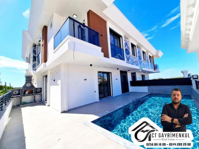Didim'de Satılık 3+1 Denize Yakın Müstakil Girişli Havuzlu Bahçeli Ön Cephe Ultra Lüks Villa !