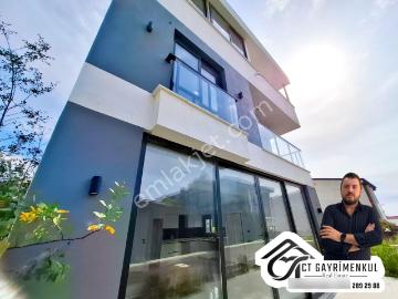 Didim'de Satılık 3+1 Müstakil Girişli Bahçeli Deniz Manzaralı Triplex Villa !
