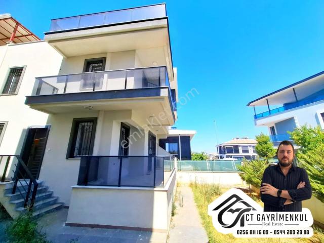 Didim'de Satılık 3+1 Müstakil Villa Bahçeli Tripleks Geniş Teraslı Çok Hesaplı !