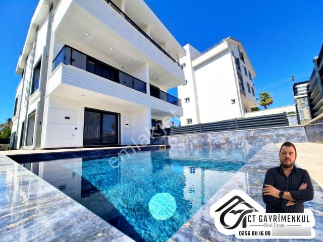 Didim'de Satılık 6+1 Ayrı Mutfak 4 Katlı Müstakil Girişli Havuzlu Bahçeli Triplex Villa !