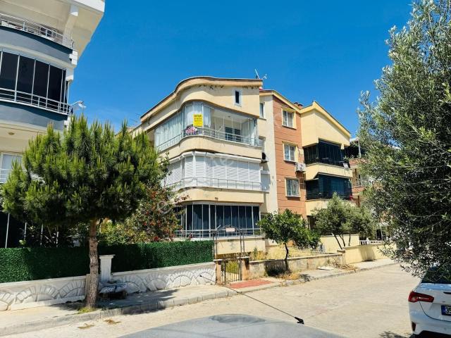Didimde Satılık Altınkum Plaja 5 Dk Yürüme Mesafesind Ful Eşyalı