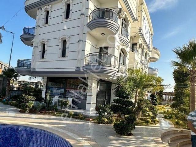 Didimde Satılık Altınkumda Deniz Manzaralı Eşyalı Havuzlu Site İçinde 1+1 Daire