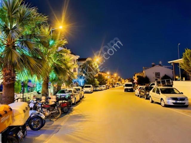 didim'de Satılık Full Eşyalı Havuzlu Sitede 2+1 Daire