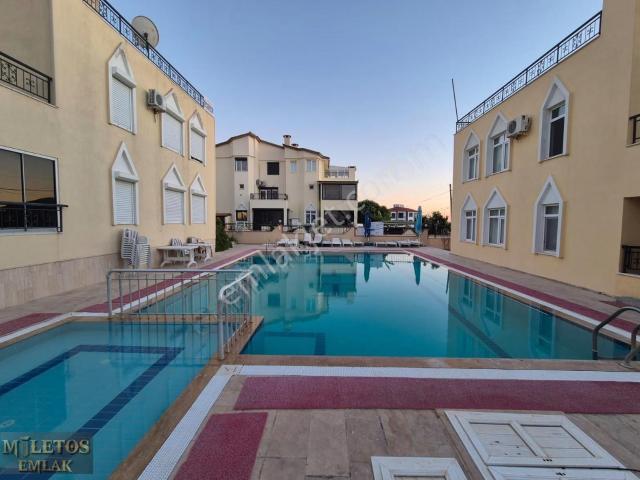 Didimde Satilik Site İçi 3+1 Ayri Mutfak Esyali Villa