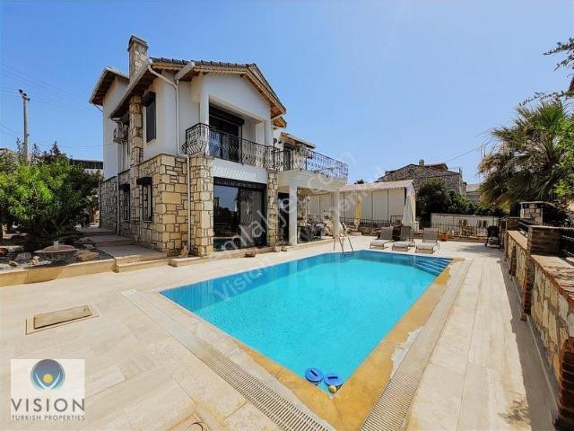 Didimde Tam Müstakil Deniz Ve Gün Batımı Manzaralı Villa