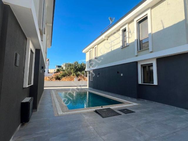 Didimde Ultra Lüks Yapılı 3+1 Villa