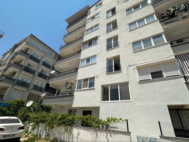 Didimde 3+1 Ayrı Mutfak Asansörlü Cift Balkonlu Daire
