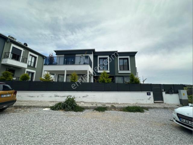 Didimde 4+1 Havuzlu Eşyalı Kelpir Villa