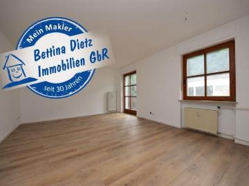 DIETZ: Neu renovierte 1 Zimmer Wohnung mit Balkon, Einbauküche, optionale Garage in Heigenbrücken!